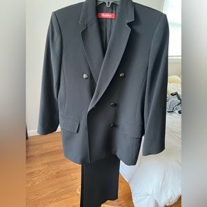 MaxMara Studio 2-pc suit Size 6 Double Breasted Blazer Straight Wide Leg -Black